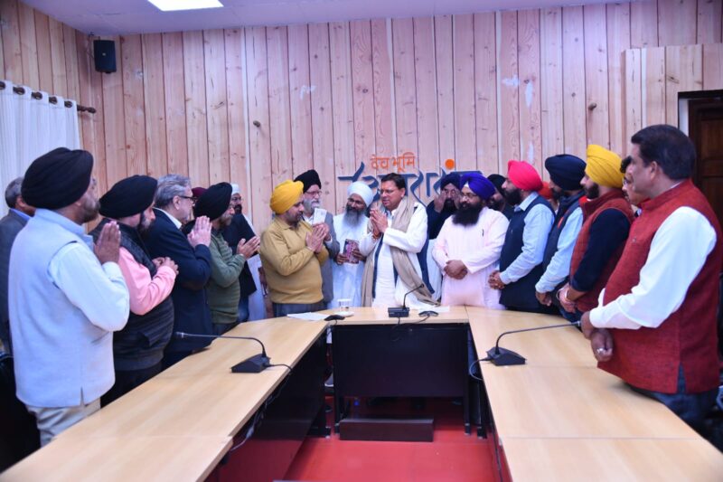 हेमकुंड साहेब रोप वे के लिए विभिन्न गुरुद्वारों के प्रतिनिधियों ने मुख्यमंत्री का जताया आभार