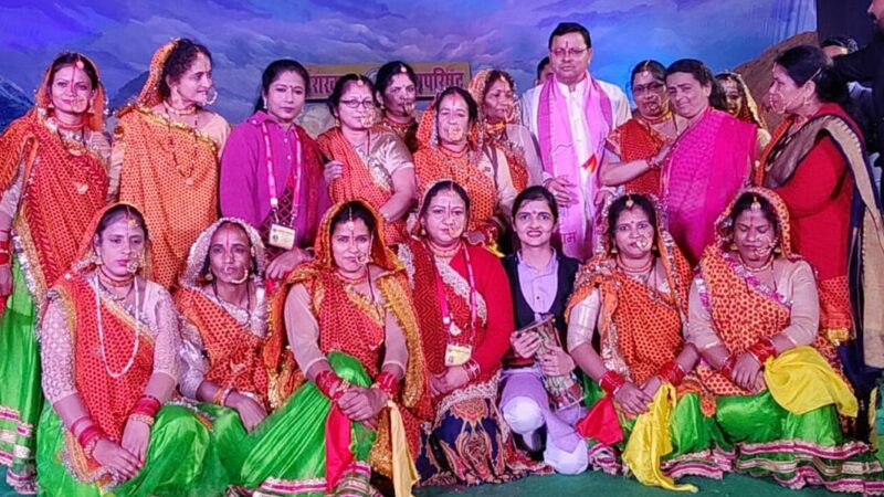 उत्तराखण्ड महोत्सव के समापन समारोह में शामिल हुए मुख्यमंत्री धामी