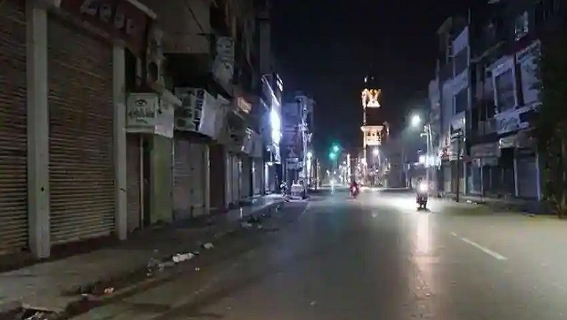 राज्य में दो घंटे बढ़ी रात्रि कर्फ्यू की अवधि