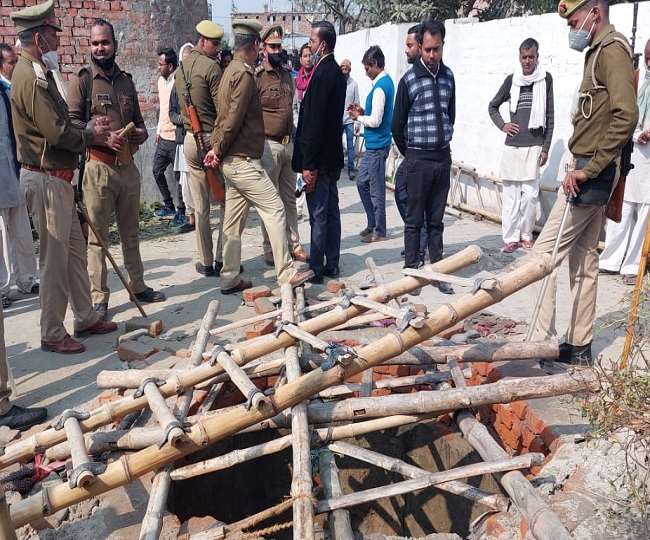 कुशीनगर हादसे में मृतकों के परिजनों को 4 लाख व  घायलों का मुफ्त इलाज करने की, जिला प्रशासन ने की घोषणा
