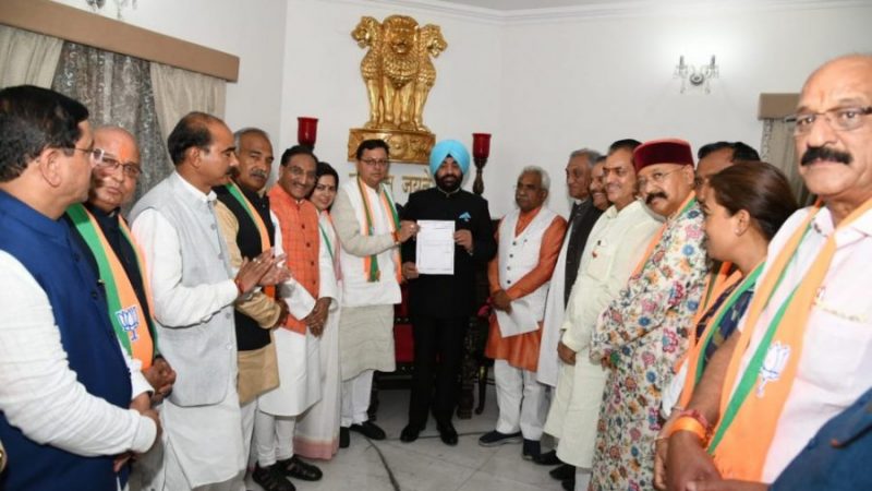 मुख्यमंत्री को लेकर अटकलों पर विराम, एक बार फिर धामी सभालेंगे उत्तराखंड की कमान