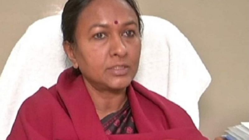 प्रभारी मुख्य सचिव राधा रतूड़ी ने अधिकारियों को दिए निर्देश, यूक्रेन में फंसे नागरिको के परिजनों से स्थापित करे संपर्क