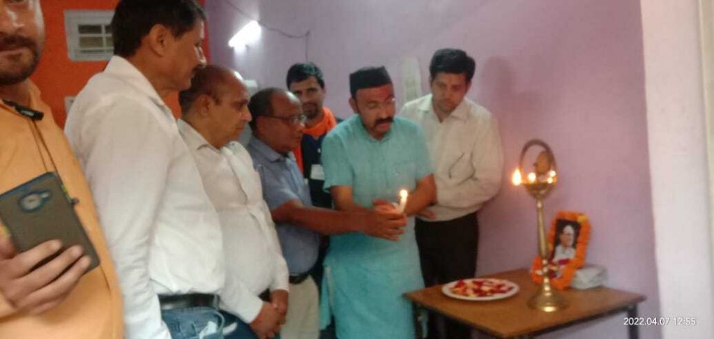 प्रेस क्लब में कैरम प्रतियोगिता का आयोजन