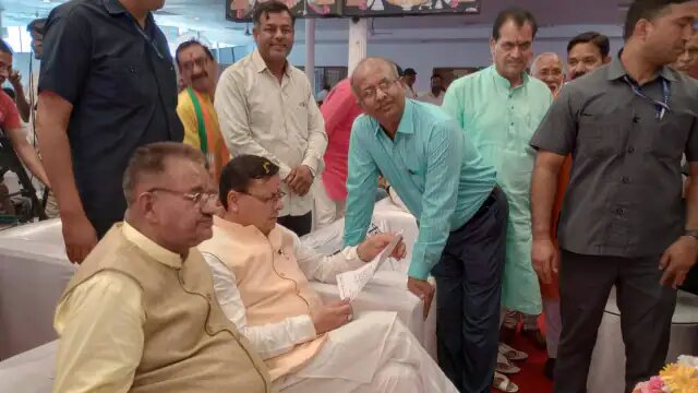 राजपुर रोड विधानसभा में मुख्यमंत्री धामी का अभिनंदन, सीएम ने जीत के लिए जताया जनता का आभार