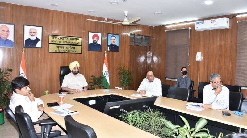 मुख्य सचिव डॉ संधु ने सचिवालय में बैठक कर कि रोपवे प्रोजेक्ट्स की समीक्षा