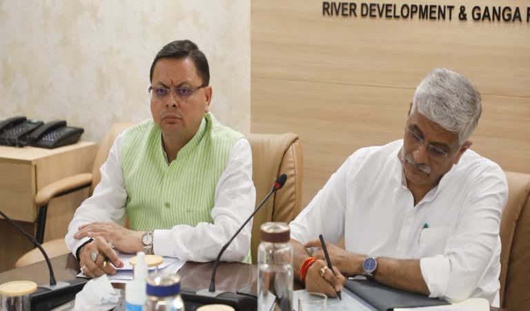 सीएम धामी केंद्रीय जलशक्ति मंत्री की अध्यक्षता में हुई बैठक में हुए शामिल, किसाऊ बांध बहुद्देशीय परियोजना पर हुई चर्चा