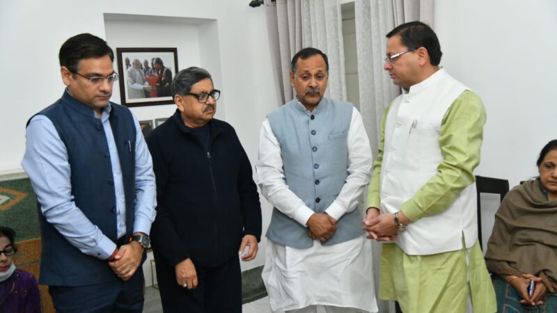 सीएम ने भाजपा नेता की माता के निधन पर जताया शोक