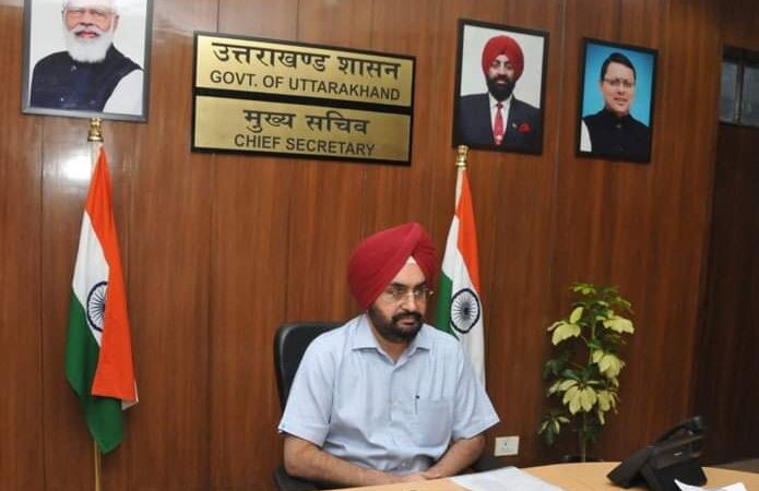 मुख्य सचिव ने की केदारनाथ पुनर्निर्माण कार्य व बद्रीनाथ मास्टर प्लान कार्यों की समीक्षा
