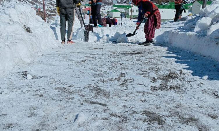 केदार धाम यात्रा को लेकर तैयारियां युद्धस्तर पर