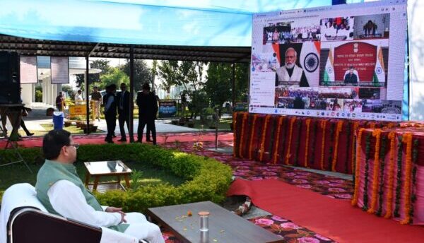 जब देश अपनी आजादी के 100 वर्ष पूर्ण कर रहा होगा तब हमारा देश विकसित राष्ट्र के रूप में अपनी पहचान बनायेगा – सीएम पुष्कर सिंह धामी