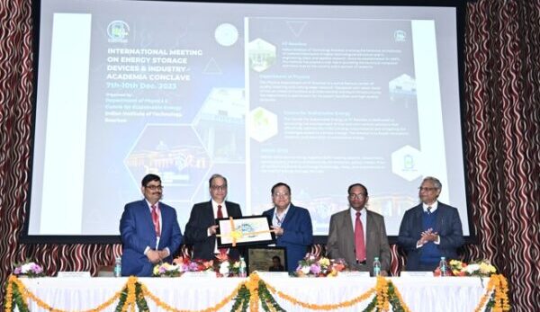 इलेक्ट्रिक वाहनों, नवीकरणीय एकीकरण व ग्रिड भंडारण की राष्ट्रीय जरूरतों के अनुरूप आईआईटी रूड़की में दुनिया भर के 600 से अधिक प्रतिष्ठित विशेषज्ञों के साथ ऊर्जा भंडारण कॉन्क्लेव आयोजित