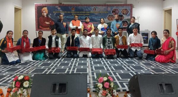 उत्तराखंड संस्कृत विश्वविद्यालय बहादराबाद में खण्ड स्तरीय युवा महोत्सव 2023 का किया गया आयोजन