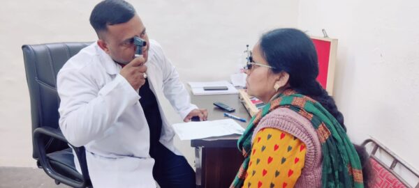 हंस क्लिनिक कोटद्वार और हंस फाऊंडेशन जनरल हॉस्पिटल सतपुली में नेत्र रोग मरीजों का उमड़ा जनसैलाब