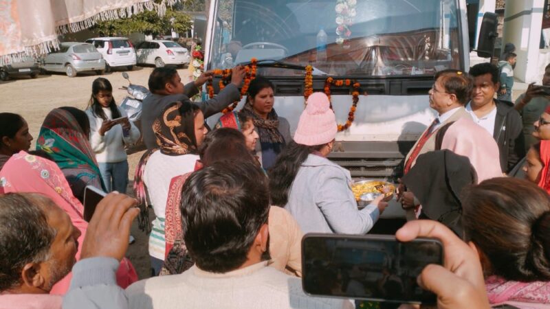 विकासखंड विकासनगर के ग्राम पंचायत टिमली पहुंची विकसित भारत संकल्प यात्रा, भारत सरकार के उपसचिव कृषि अनिल जैन ने किया प्रतिभाग