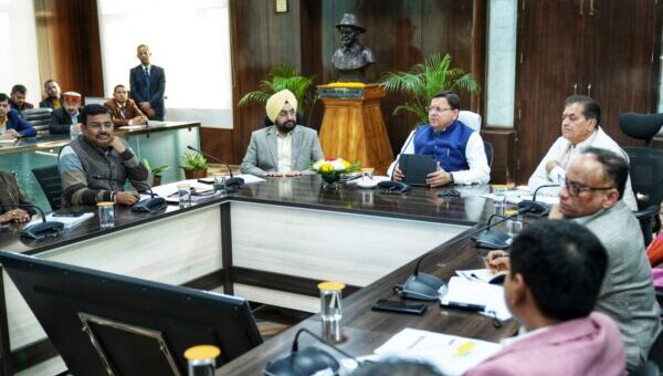वन सम्पदाओं के बेहतर उपयोग से राजस्व वृद्धि की दिशा में किये जाए और प्रयास – मुख्यमंत्री पुष्कर सिंह धामी