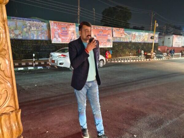 देहरादून : क्रिसमस पर जाम हुई सड़कें तो एसएसपी अजय सिंह ने खुद संभाला मोर्चा