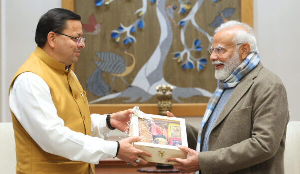 मुख्यमंत्री पुष्कर सिंह धामी ने नई दिल्ली में प्रधानमंत्री नरेन्द्र मोदी से की शिष्टाचार भेंट, मानसखण्ड मन्दिर माला मिशन के लिए 01 हजार करोड़ रूपये की स्वीकृति प्रदान करने का किया अनुरोध