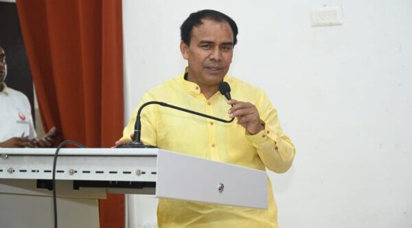 उत्तराखंड में कृमि संक्रमण में भारी गिरावट दर्ज – स्वास्थ्य मंत्री डॉ. धन सिंह रावत