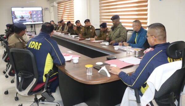 कमांडेट मणिकांत मिश्रा ने SDRF मासिक सम्मेलन में दिए आवश्यक दिशा निर्देश, इन कार्मिको को किया सम्मानित