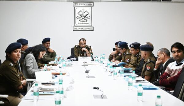 डीजीपी अभिनव कुमार की अध्यक्षता में राज्य रेलवे सुरक्षा व्यवस्था समिति की 10 वीं बैठक आयोजित, विभिन्न सुरक्षा एवं प्रशासनिक बिन्दुओं पर विचार विमर्श कर लिये गये महत्वपूर्ण निर्णय