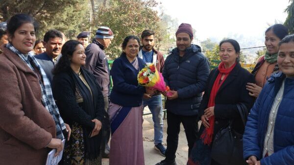 राज्य महिला आयोग की अध्यक्ष कुसुम कंडवाल ने कीर्तिनगर थाने का किया निरीक्षण, श्री छेत्रपाल देवता मंदिर के प्रांगण में नौ दिवसीय राजजात में महिलाओं व ग्रामीणों से मुलाकत कर किया जागरूक