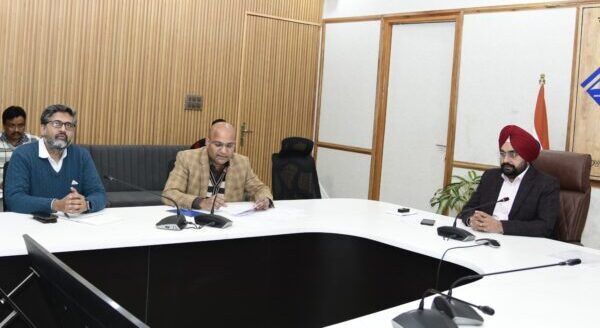 मुख्य सचिव डॉ. एसएस संधु की अध्यक्षता में राज्य आपदा मोचन निधि एवं राज्य आपदा न्यूनीकरण निधि के प्रस्तावों के अनुमोदन के लिए राज्य कार्यकारिणी समिति की बैठक आयोजित