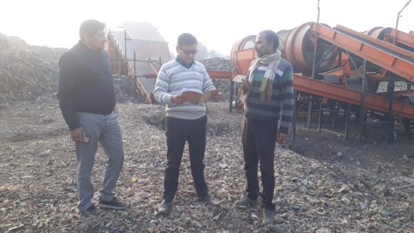 नगर आयुक्त शैलेंद्र सिंह नेगी ने नगर निगम ऋषिकेश के अंतर्गत गोविंद नगर में लीगेसी कचरा के निस्तारण के लिए की जा रही कार्रवाई का किया स्थलीय निरिक्षण, दिए निर्देश