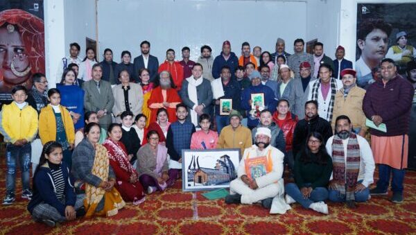 मुख्यमंत्री पुष्कर सिंह धामी ने गढवाली फिल्म रिखुली का किया शुभारंभ