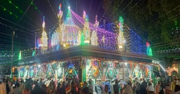 आजादी के बाद पहली बार कलियर शरीफ दरगाह पर फहराया तिरंगा