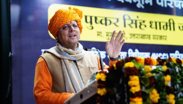 प्रदेश में समान नागरिक संहिता विधेयक विधान सभा से पारित होने पर मुख्यमंत्री को किया गया सम्मानित, सीएम पुष्कर सिंह धामी ने कहा महिला सशक्तिकरण की दिशा में मील का पत्थर साबित होगा यह कानून