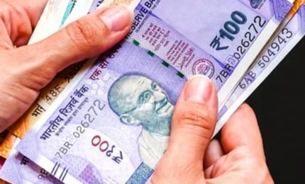 सीबीआई ने 10 हजार की रिश्वत लेते हुए CGST अधीक्षक को किया गिरफ्तार