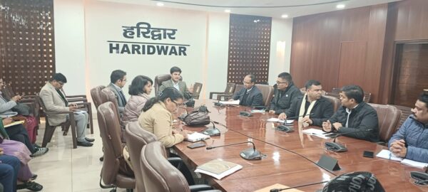 प्रभारी जिलाधिकारी प्रतीक जैन की अध्यक्षता में ऋषिकुल मैदान में वृहद रूप से प्रस्तावित मुख्यमंत्री के नारी शक्ति महोत्सव की तैयारियों के सम्बन्ध में बैठक आयोजित, दिए निर्देश