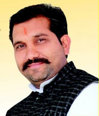 गढ़वाल लोकसभा सीट पर मनीष खंडूरी के जाने के बाद कांग्रेस में बदले समीकरण, क्या कवींद्र इस्टवाल लड़ेंगे चुनाव?