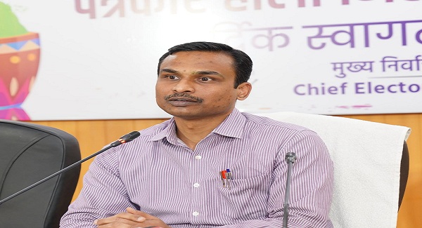 राज्य में प्रत्येक बूथ के लिए  बनाया जा रहा है बूथ लेवल हेल्थ मैनेजमेंट प्लान – अपर मुख्य निर्वाचन अधिकारी विजय कुमार जोगदंडे