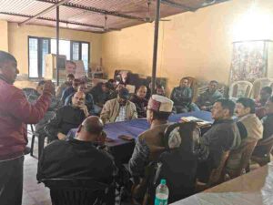 राज्य निगम कर्मचारियों का फूटा गुस्सा, लंबित मांगों को लेकर महासंघ ने सरकार को दी आंदोलन की चेतावनी, उत्तराखण्ड राज्य निगम कर्मचारी महासंघ की बैठक, विनियमितिकरण व वेतनमान को लेकर सरकार से कार्रवाई की मांग