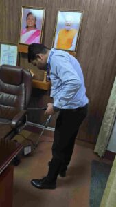 पासपोर्ट ऑफिस में धमाकों की धमकी पर दून पुलिस की त्वरित कार्यवाही, बी०डी०एस० तथा डॉग स्क्वाड के साथ सम्पूर्ण परिसर में चलाया सर्चिंग अभियान