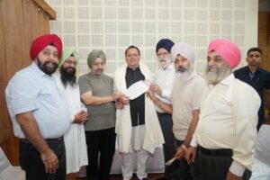 मुख्यमंत्री को मुख्य सेवक के रूप में सर्वाधिक कार्यकाल पूर्ण करने पर विभिन्न संगठनों ने दी बधाई