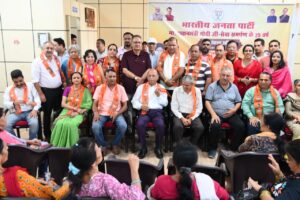 सेवा संकल्प अभियान को बूथ स्तर तक पहुंचाएं कार्यकर्ता: कैबिनेट मंत्री गणेश जोशी, समाज में भ्रम और विभाजन पैदा करने का प्रयास कर रही कांग्रेस – गणेश जोशी